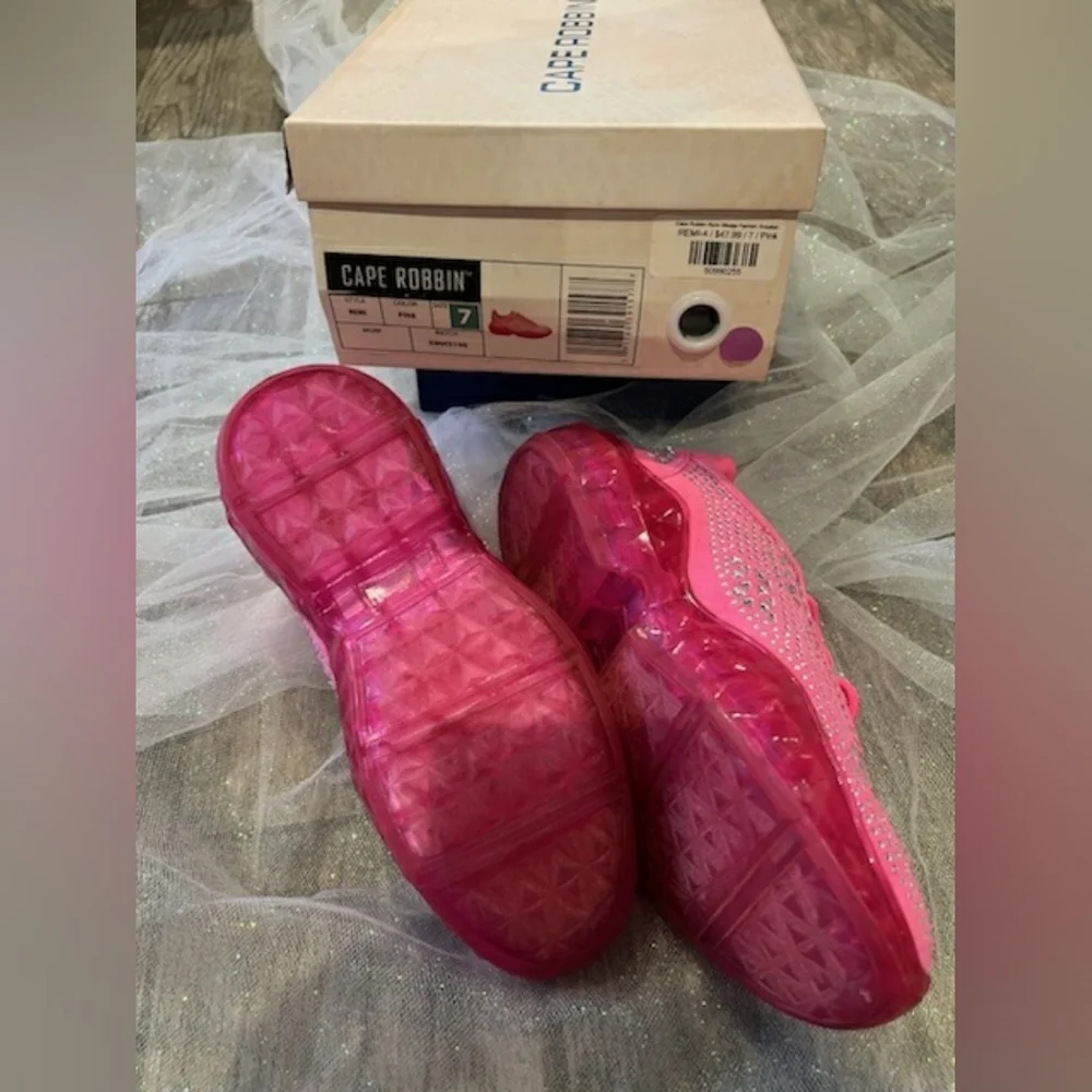 Pink - Cape Robbin Sneakers - Size 7 - Picture 3 of 3